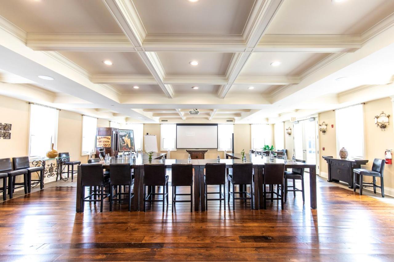 Rawley Resort, Spa & Marina Port Severn Ngoại thất bức ảnh